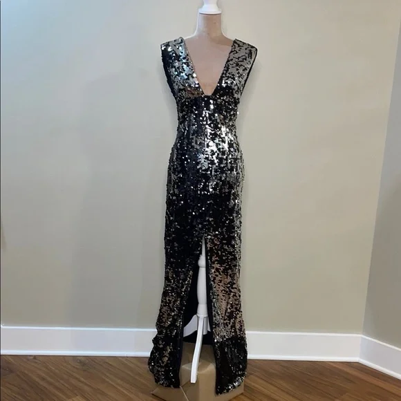 Rachel Zoe Black & Silver Sequin Sleeveless Plunge Neckline Women’s Dress - Picture 2 of 12